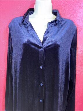 Superdown Revolce Yella navy blue Velvet Button-Up Shirt dress. Sz M